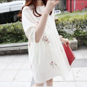 Korean Cotton And Linen Embroidery Maternity Dress And Nursing Clothes (Option: White-2XL)