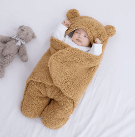 Baby Hugging Bag Newborn Supplies Swaddling Clothes Delivery Room Quilt (Option: Khaki thickened-65x70cm)